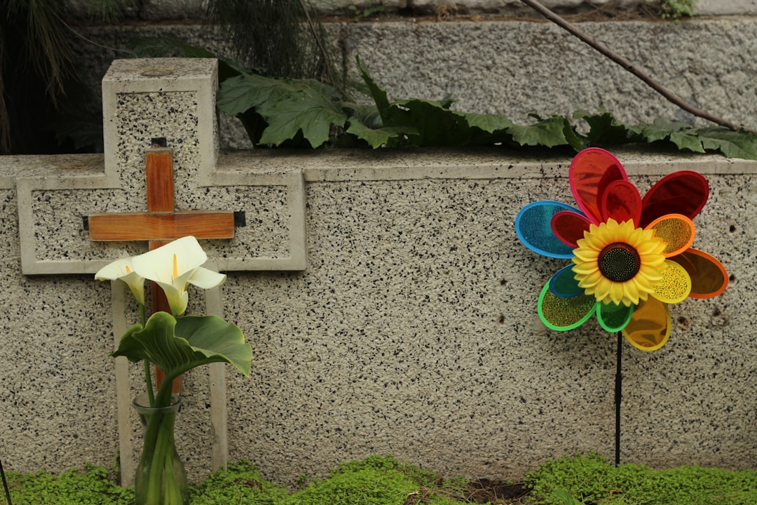 Como hacer centros de flores para cementerio