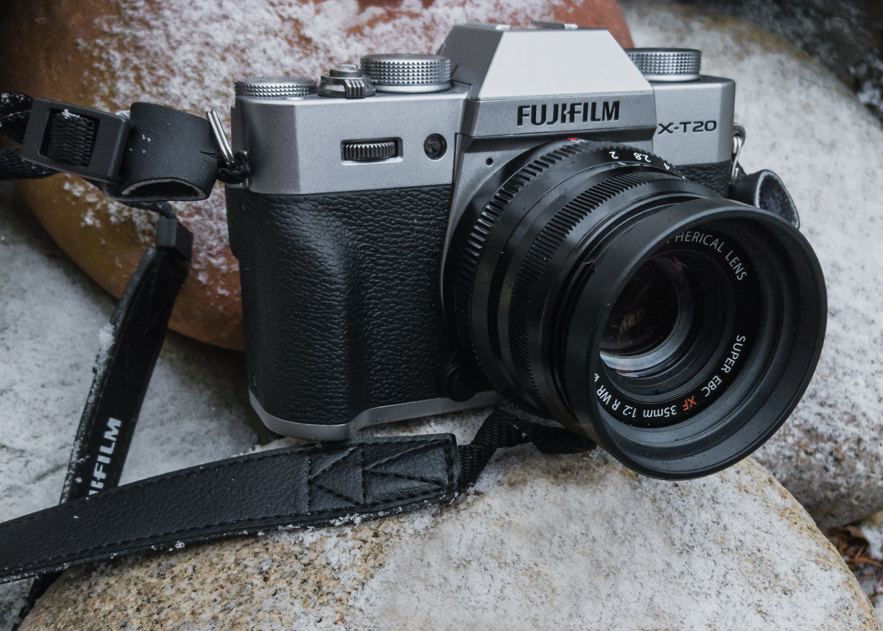 Представляем беззеркальную цифровую камеру FUJIFILM X-A7