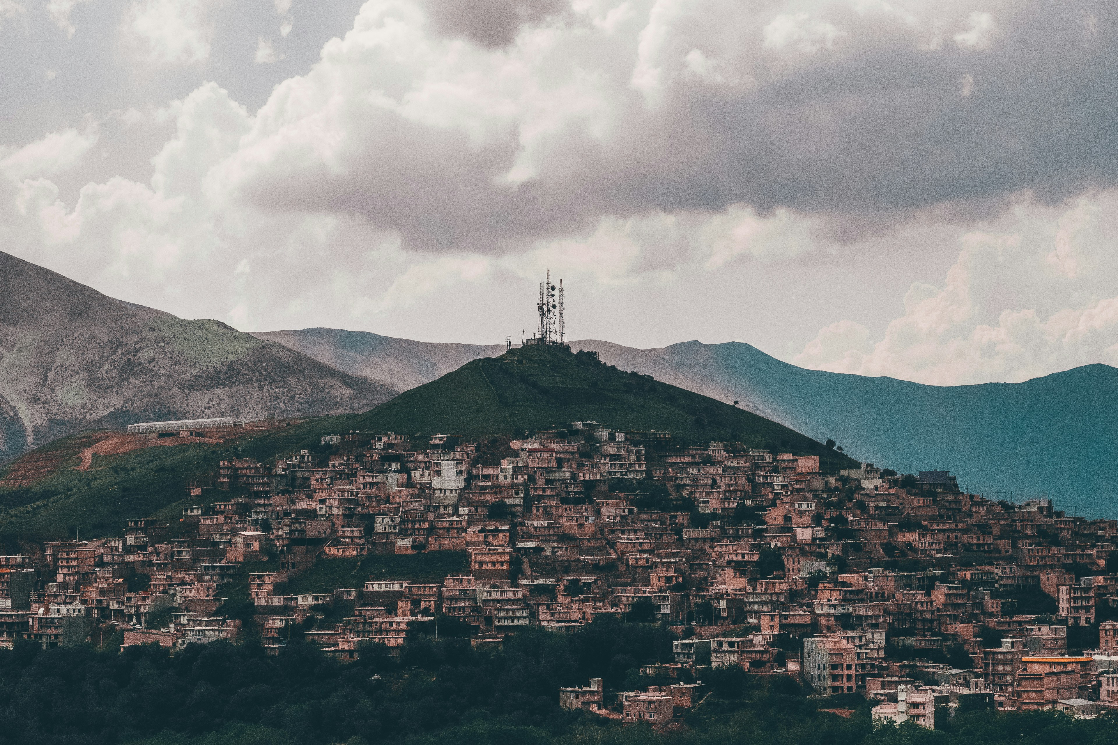 City On A Hill Pictures Download Free Images on Unsplash
