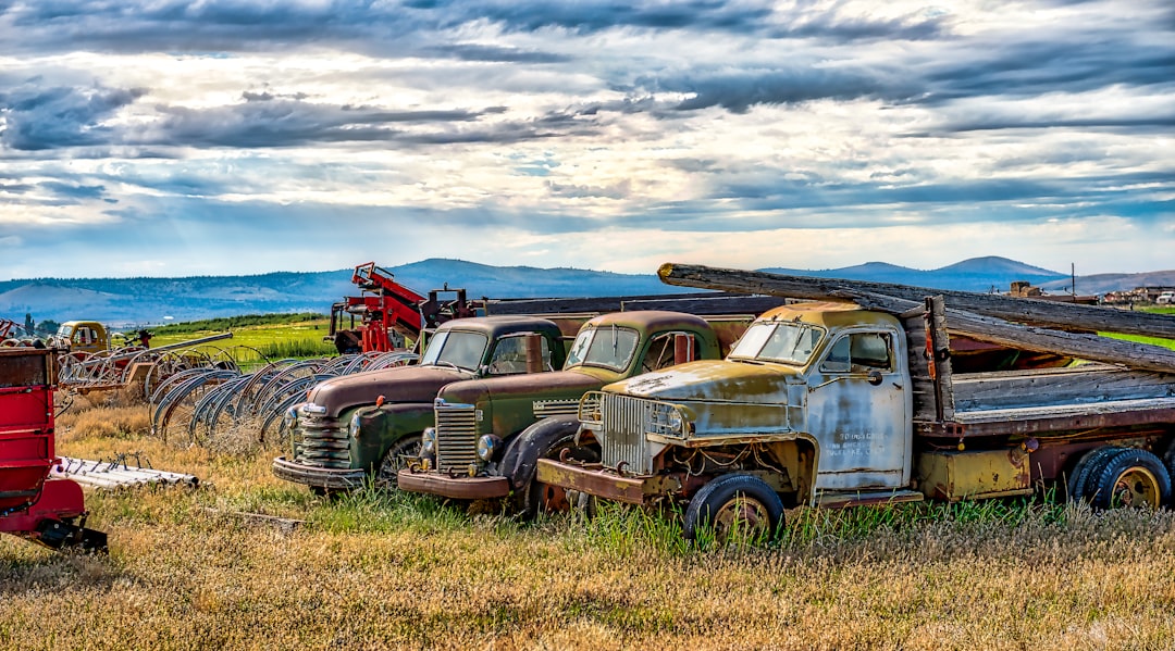 Transportation, vehicle, truck and rust HD photo by Stephen Walker (@stphnw...