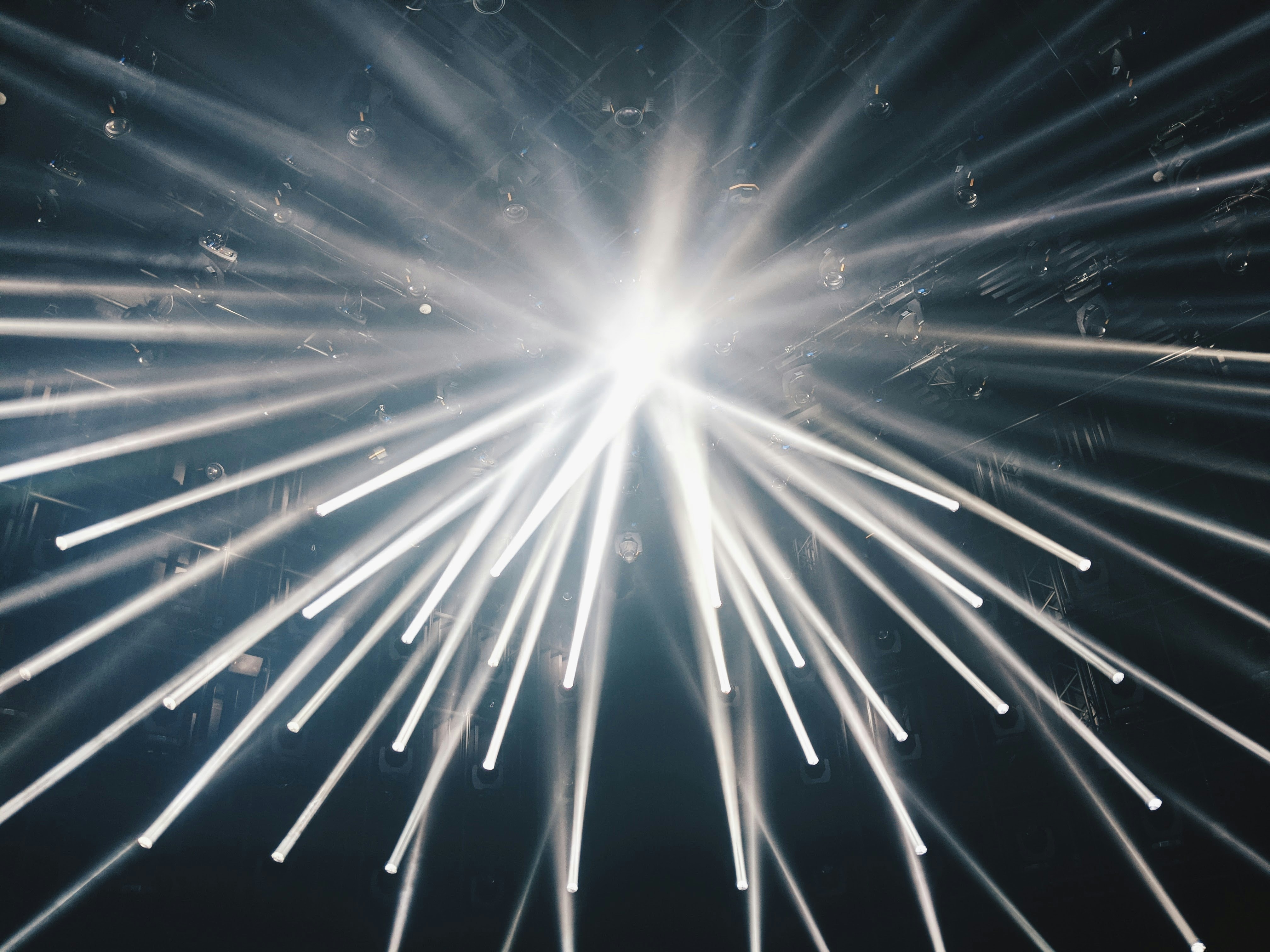 500+ Light Beam Pictures [HD] Download Free Images on Unsplash