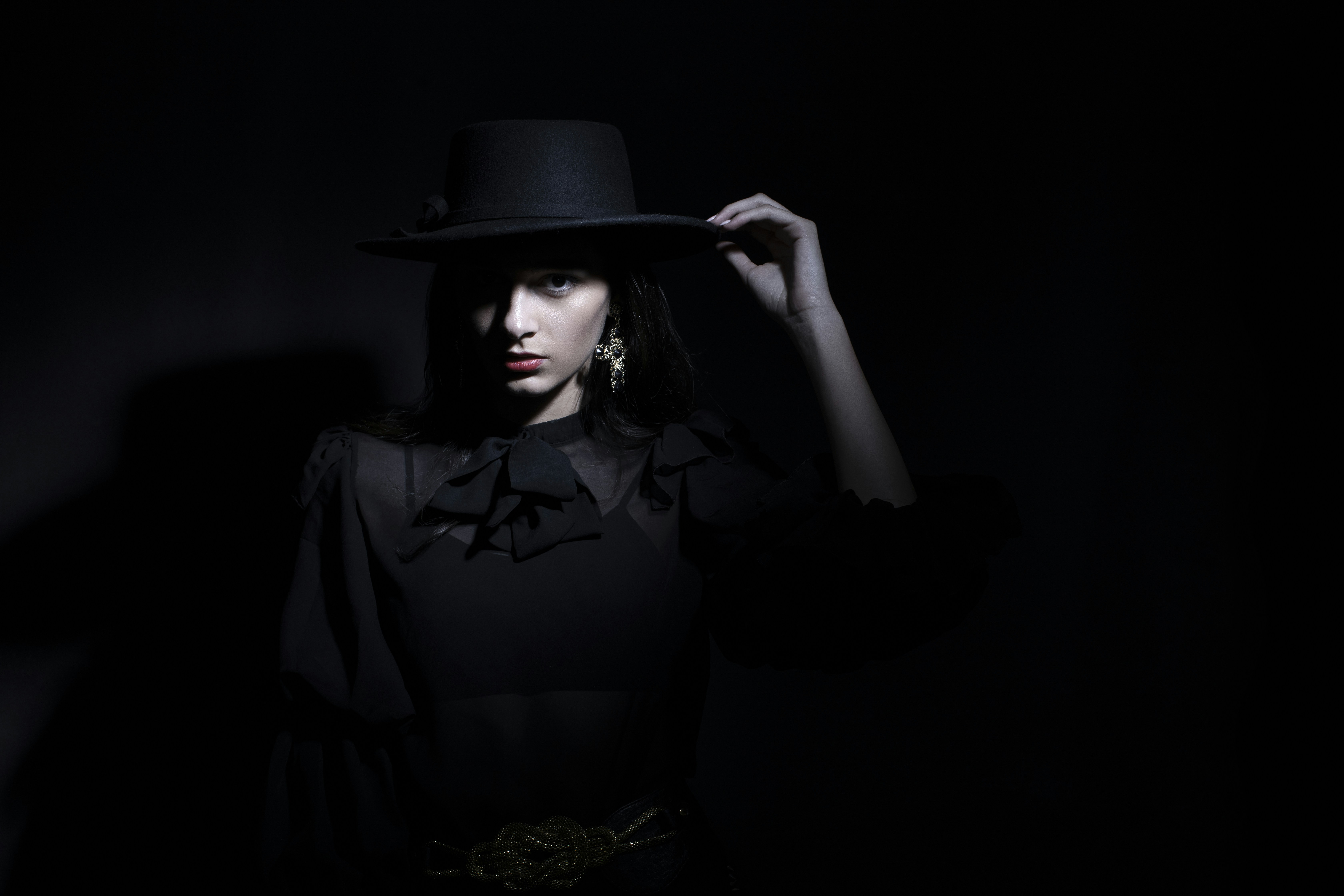 Dark Fashion Pictures Download Free Images on Unsplash