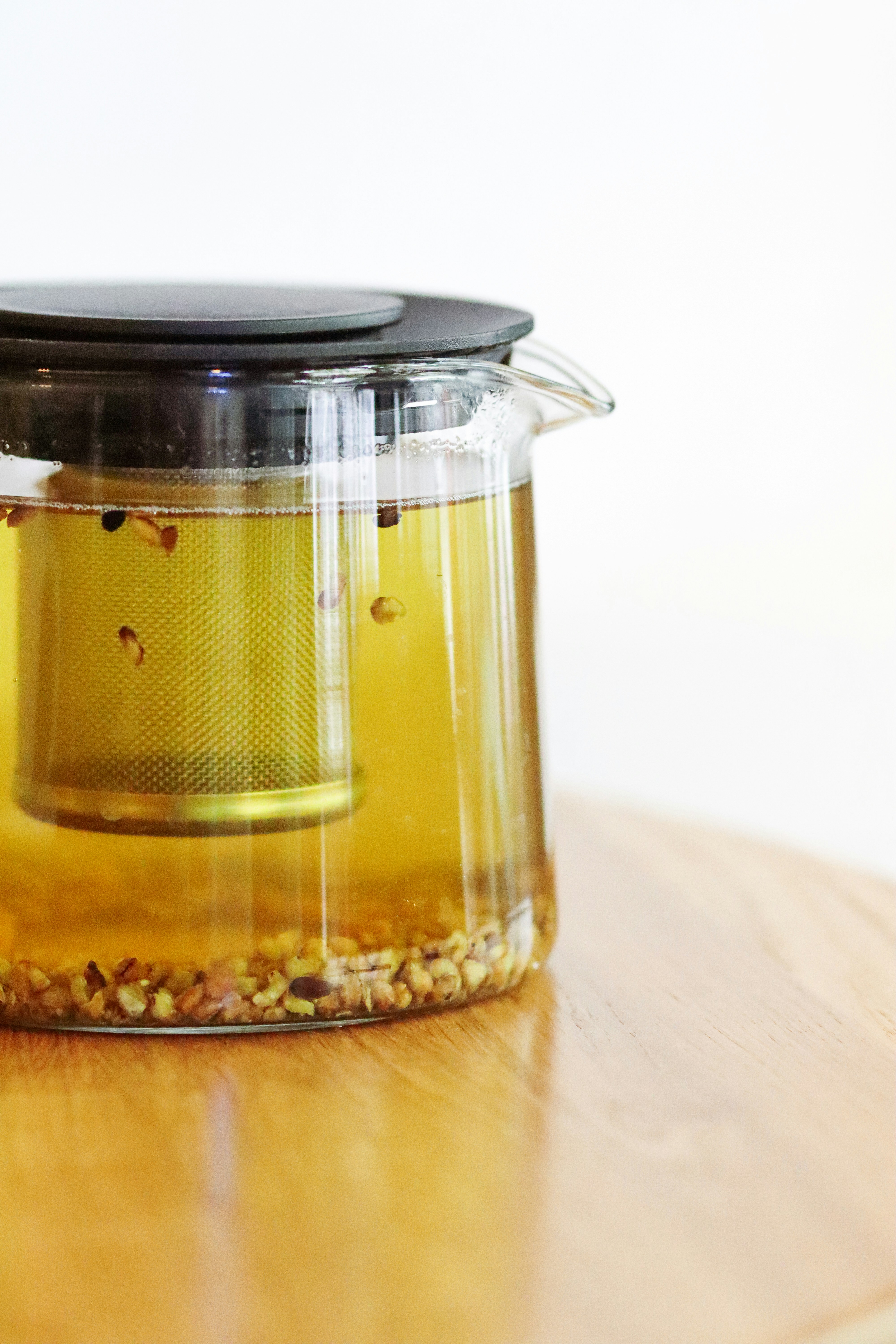 Download Clear Glass Jar With Yellow Liquid Photo Free Beverage Image On Unsplash PSD Mockup Templates