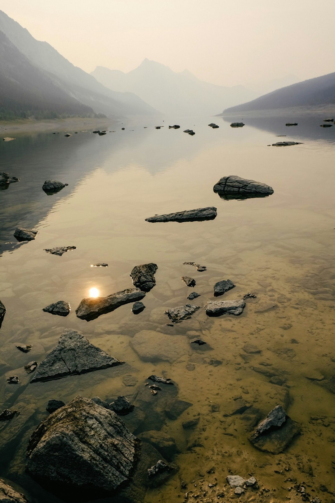 Shore photo spot Medicine Lake Jasper