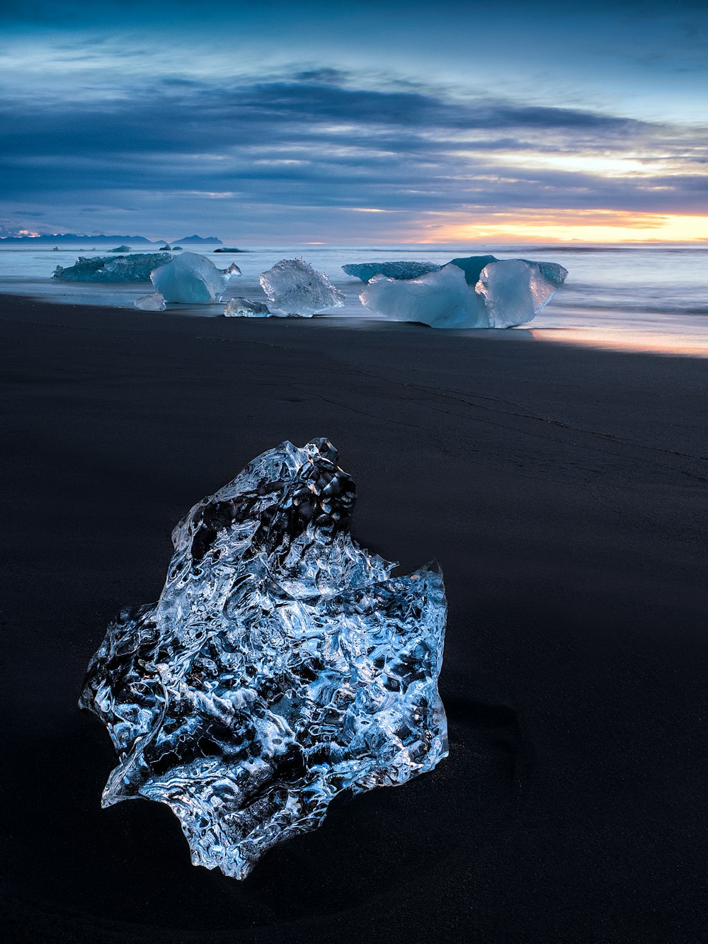 Photo de mise au point peu profonde d’un plan d’eau