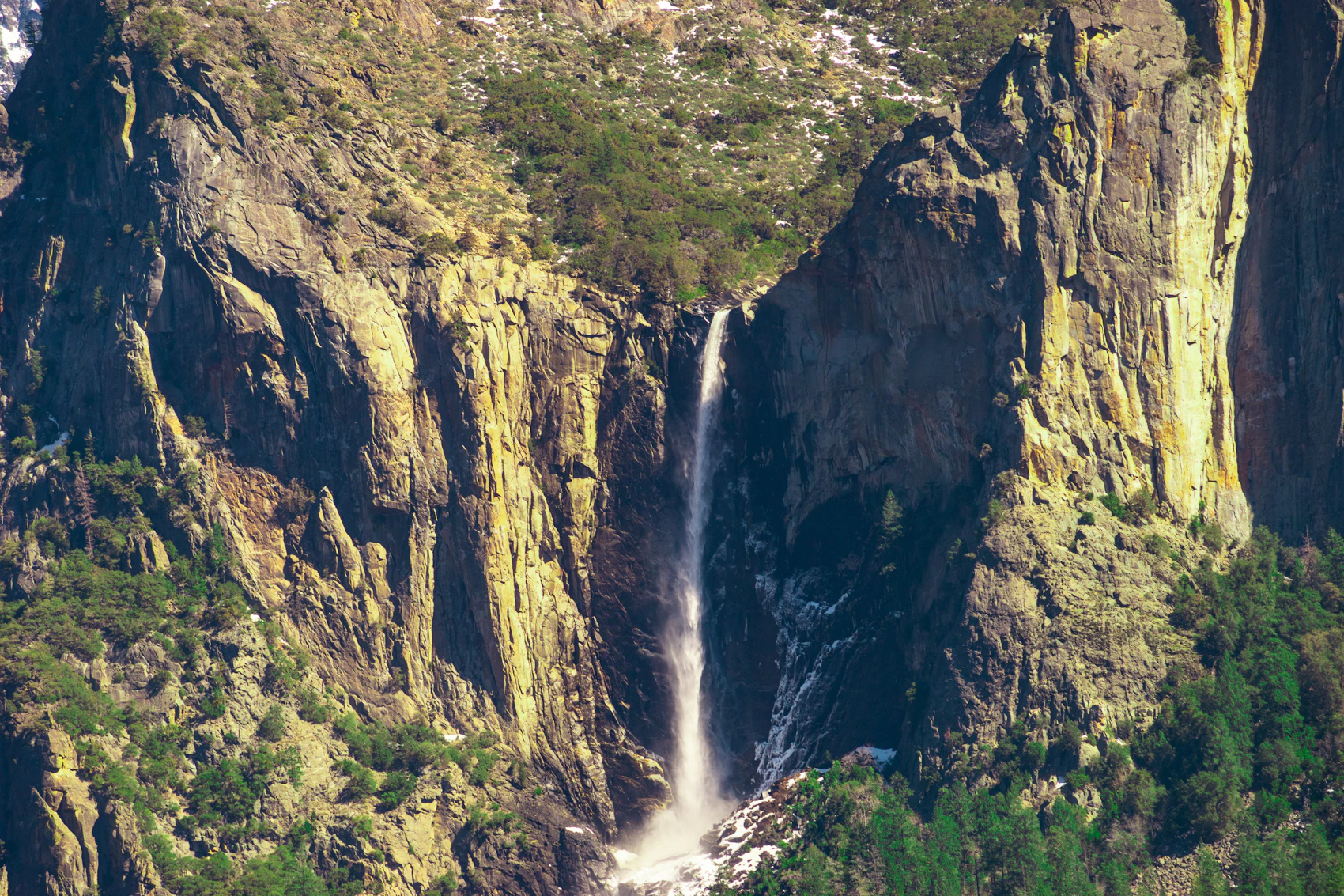 Bridalveil Fall descending into Yosemite Valley