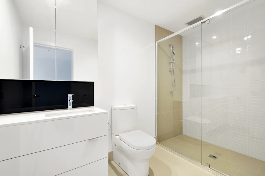 WC moderne blanc