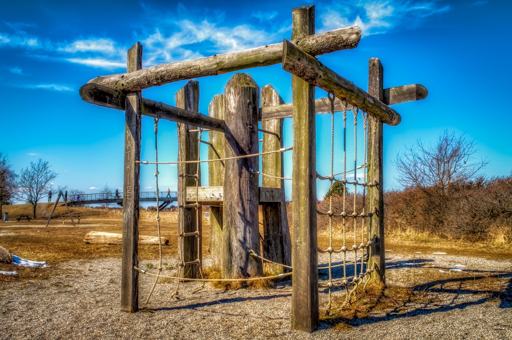 wood log structure