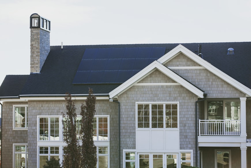 Is Solar Panels for Commercial Buildings a Good Idea?