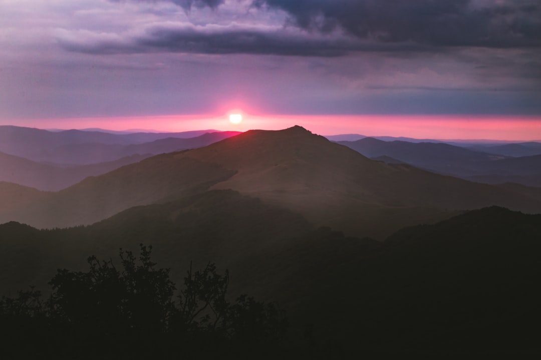 brown mountain at daytime