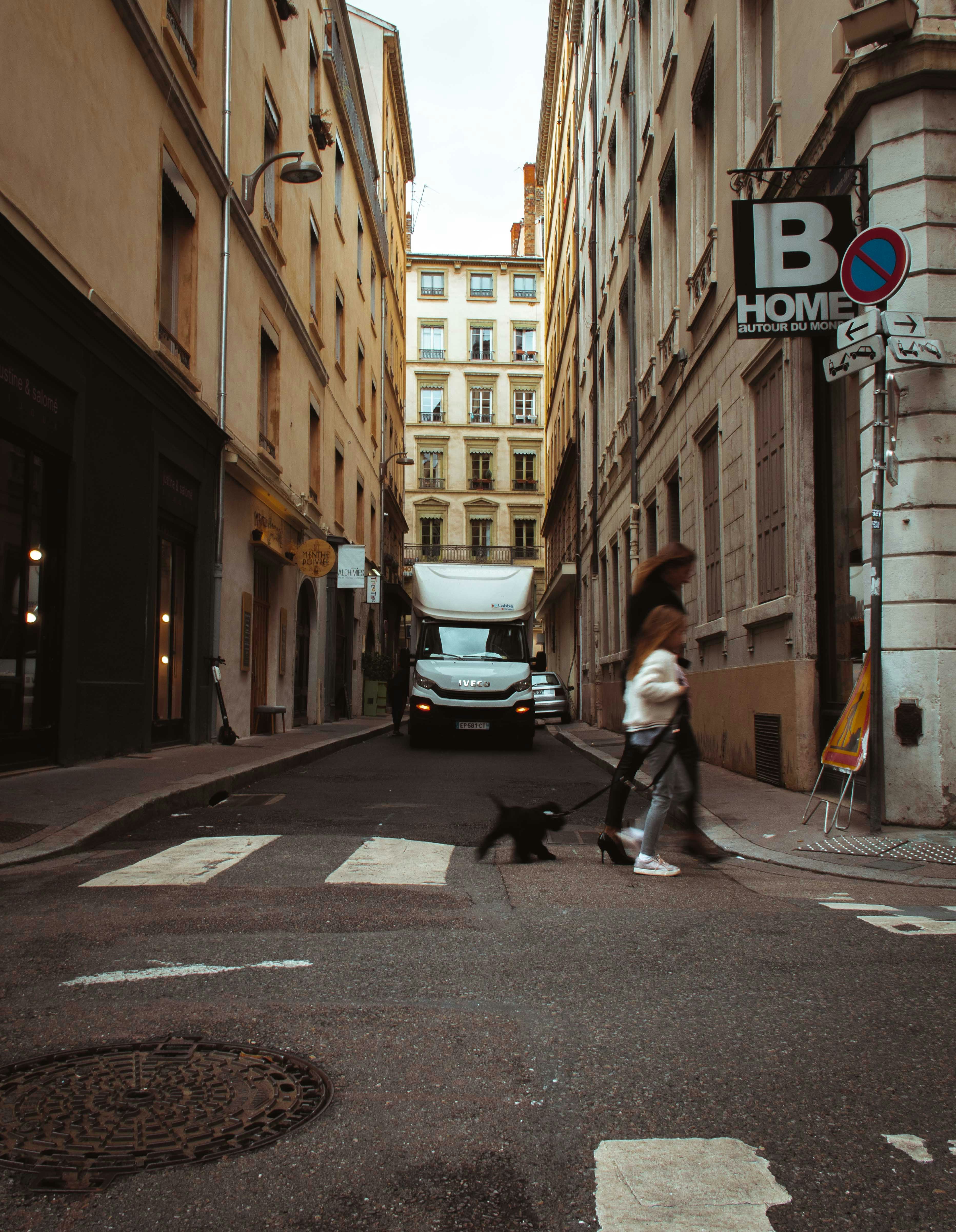 Photo by adrienrobert