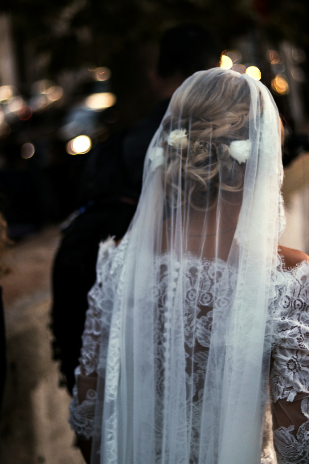 woman wearing wedding veil