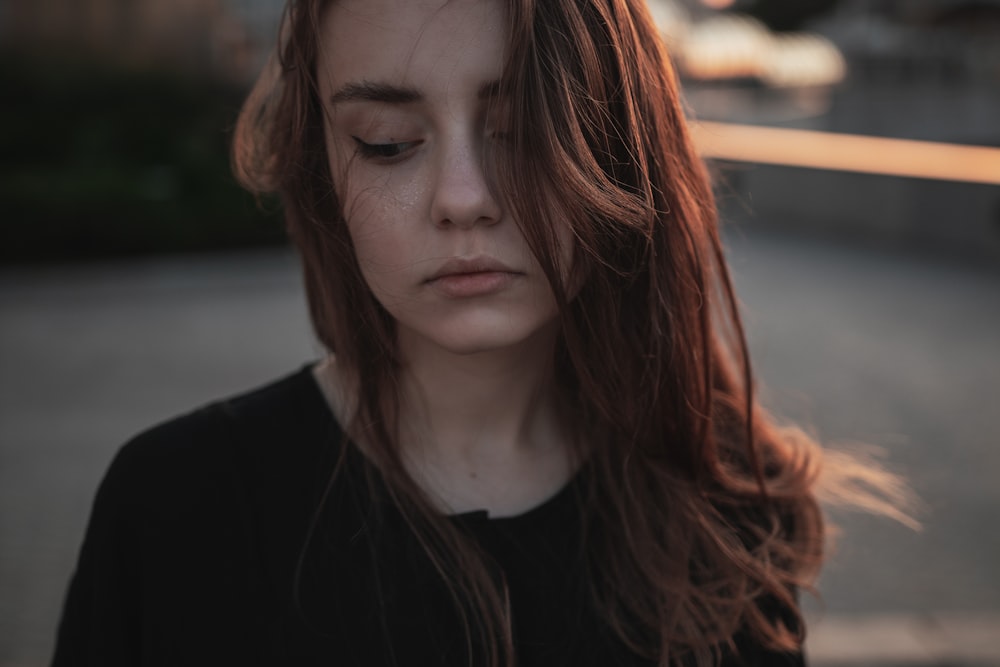 woman in black shirt