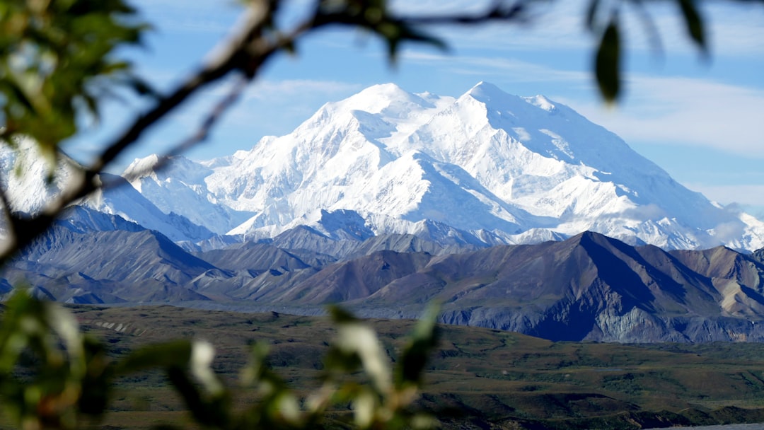 snow-covered mountain, Clear view of Mount Denali - Alaska