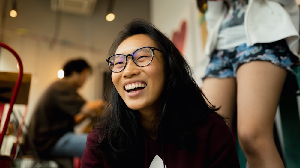 portrait photography of a smiling woman