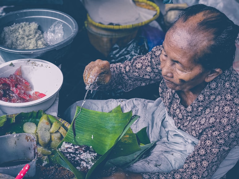 Posiłki w Indonezji