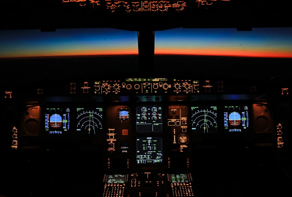 750+ Cockpit Pictures [HD] | Download Free Images on Unsplash