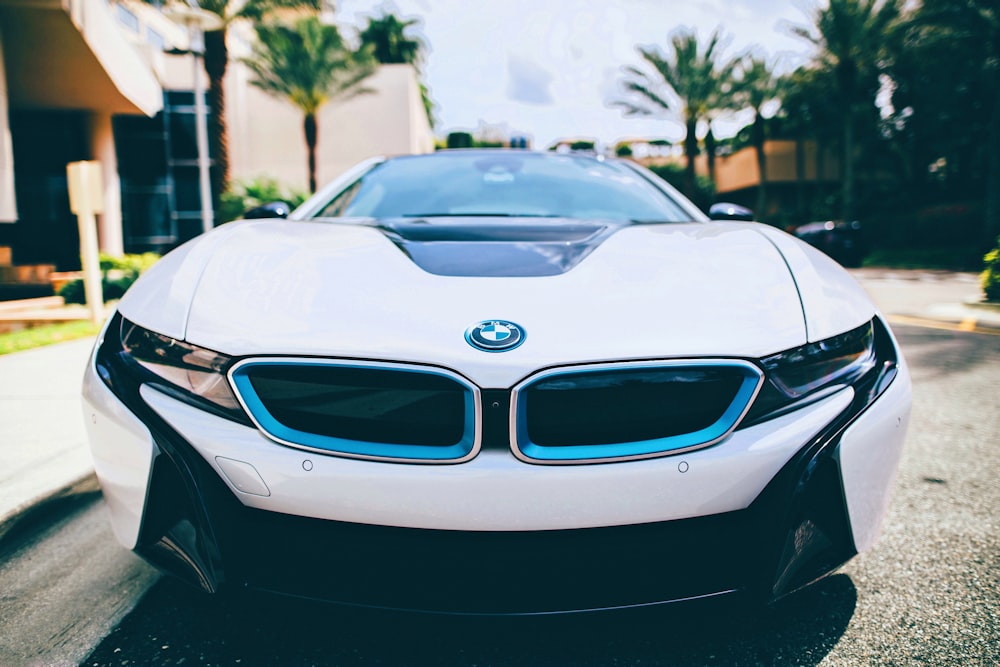 white bmw m 3 coupe