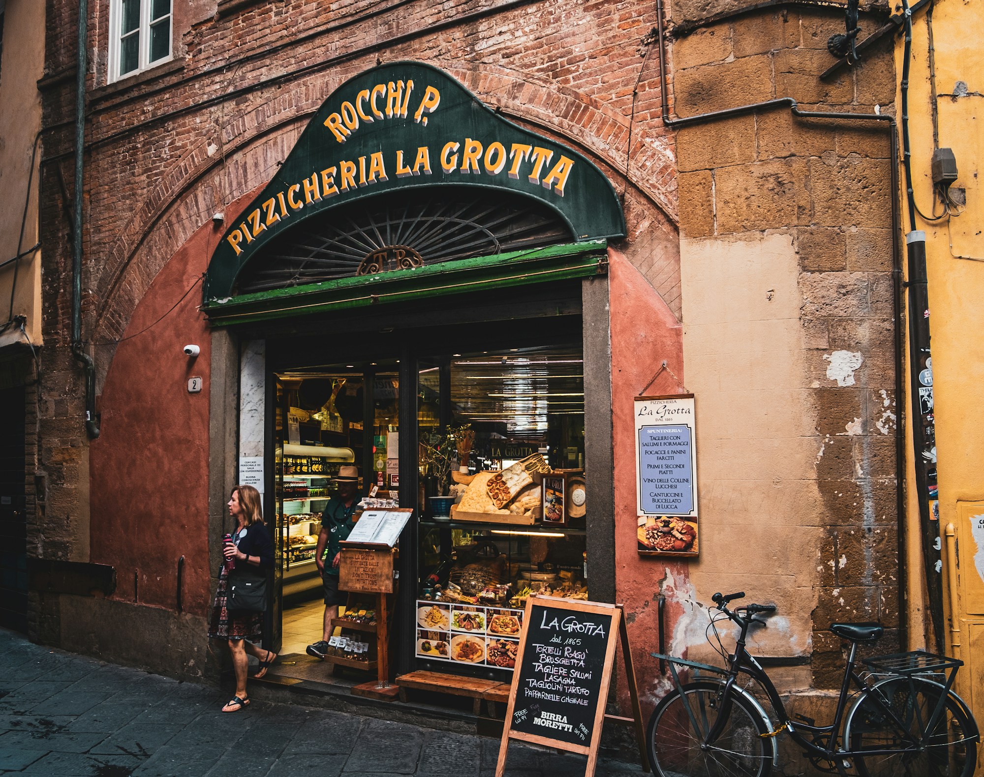 Best Time to Visit Lucca: Weather, Seasons & Months