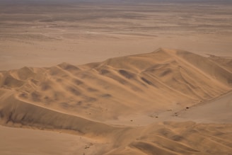 A scenic view of the Sahara Desert showcasing its vast dunes.