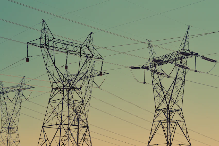 Linhas de transmissão de energia