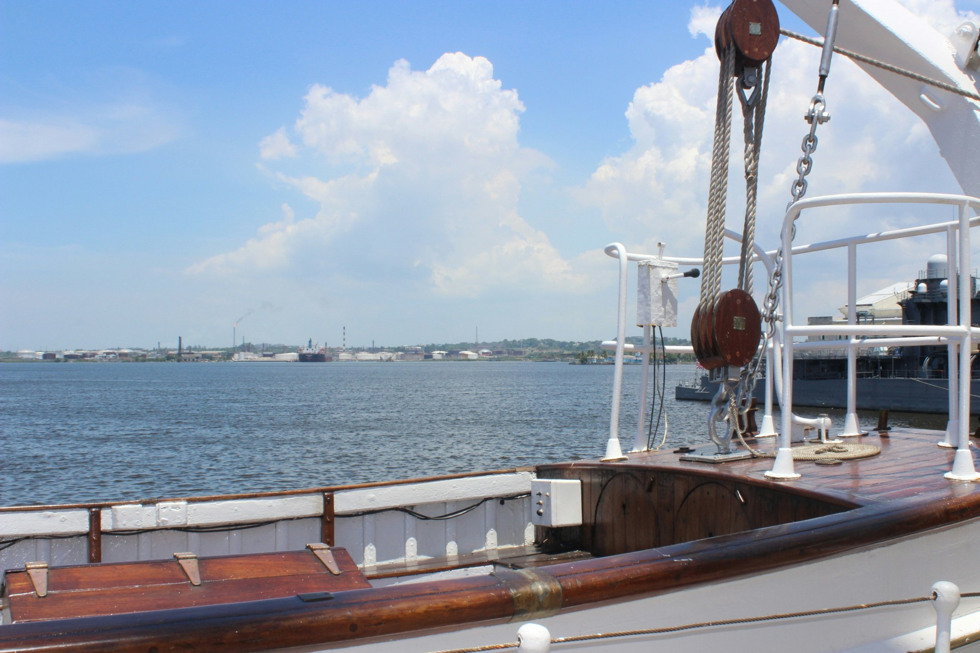 Free Unsplash photo from laura guzman