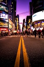 a city street filled with lots of people