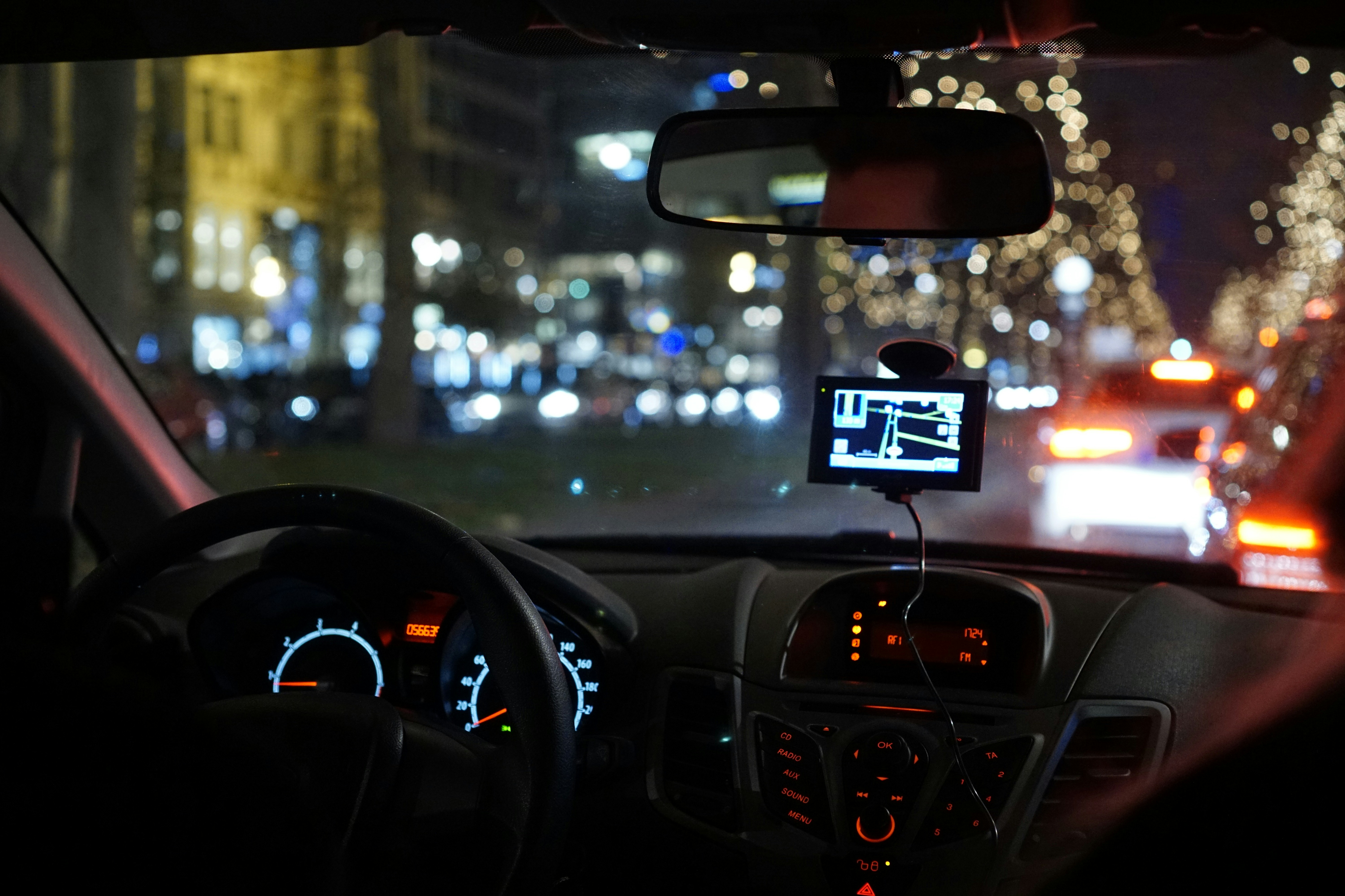 Free Unsplash photo from Mateusz Kedzia