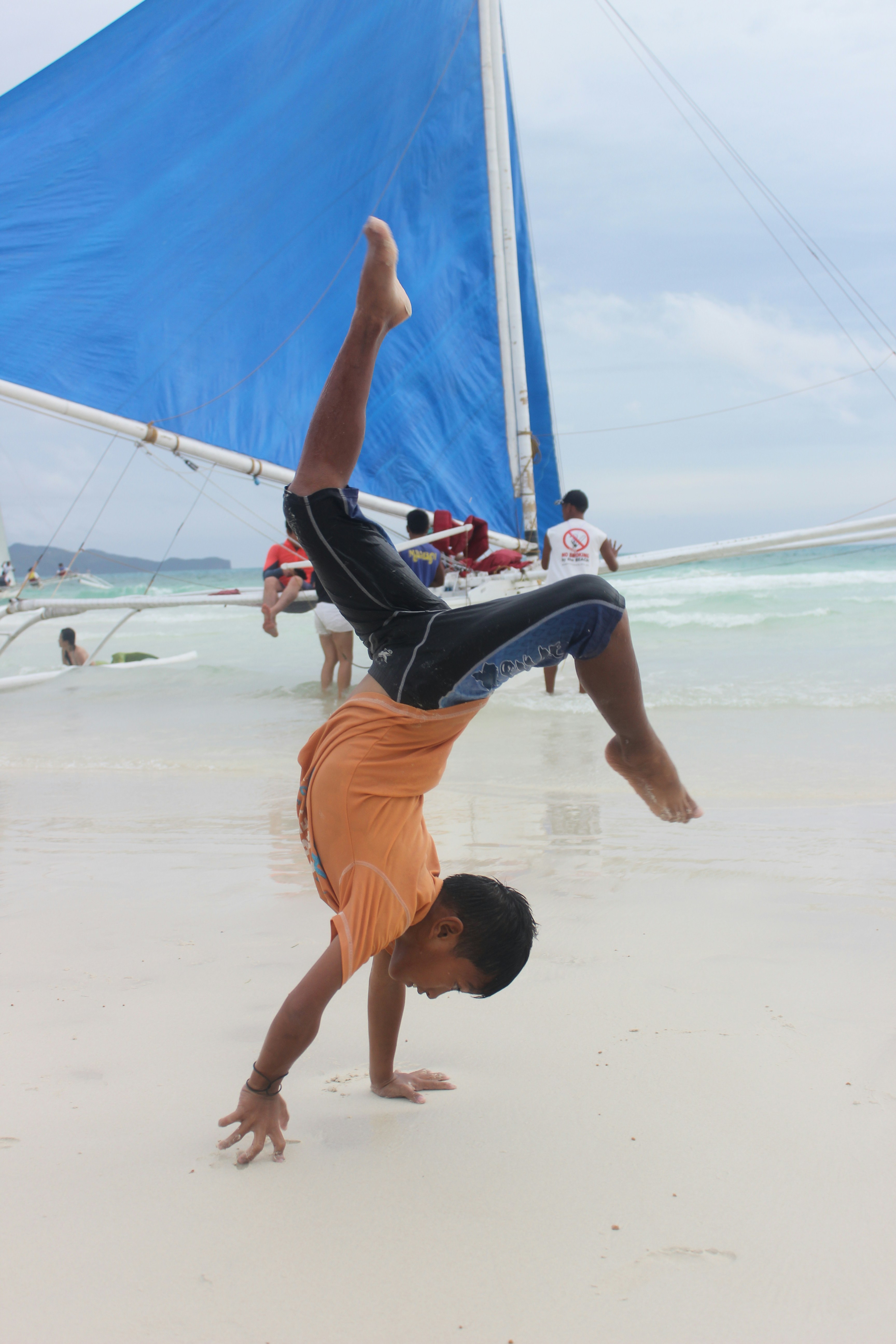 Free Unsplash photo from Rienier Patron