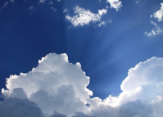 cloudy sky during daytime