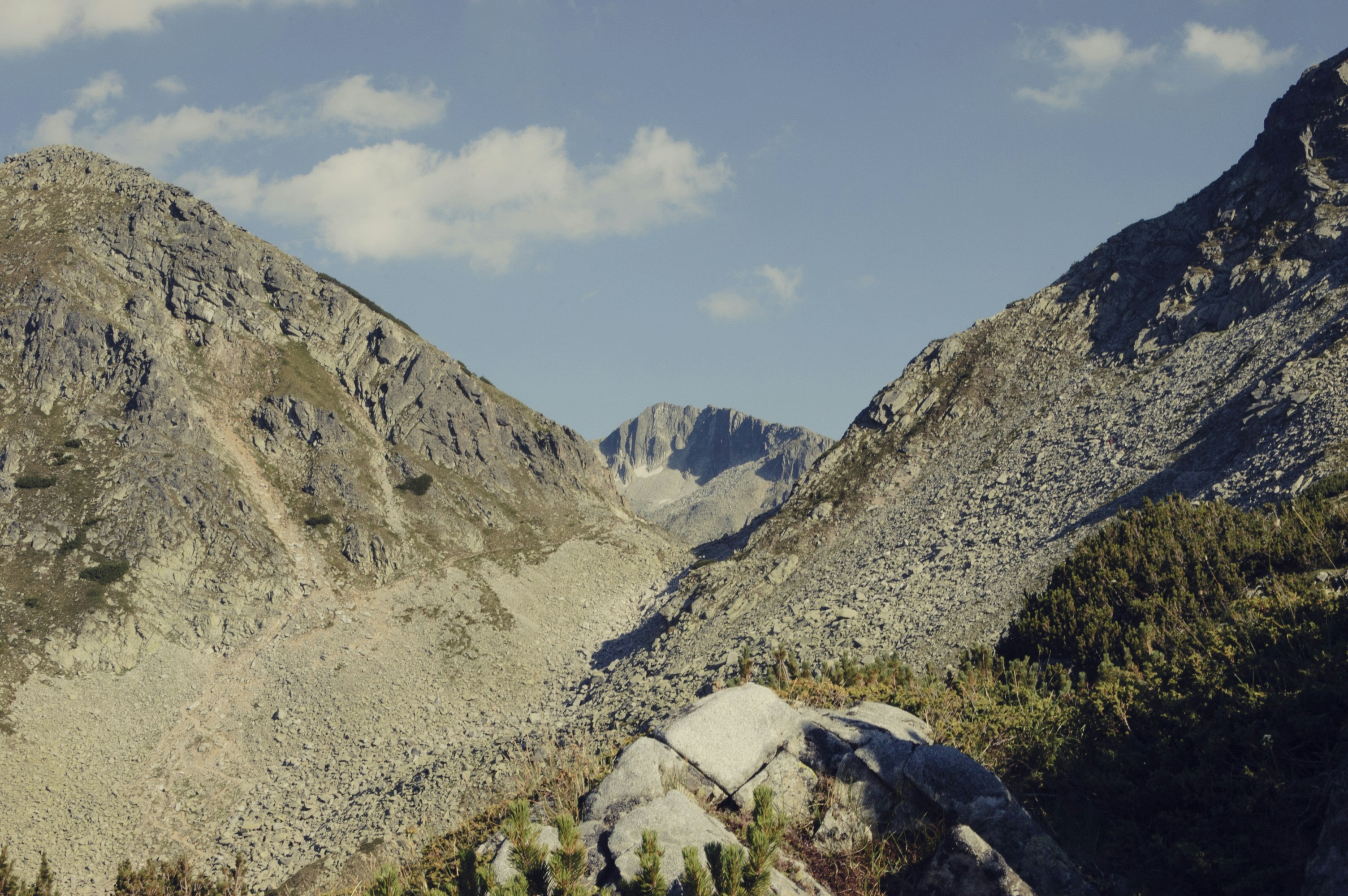 Free Unsplash photo from Marin Nikolov