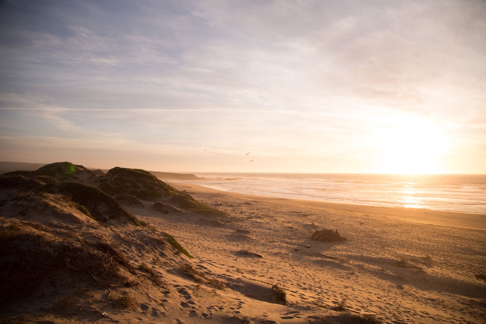 Direkt am Strand bei Sonnenuntergang