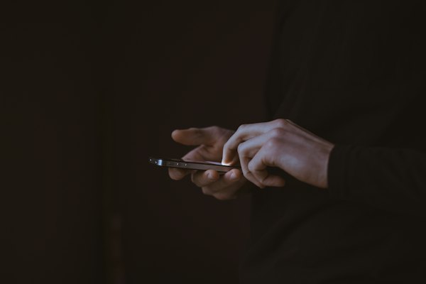 Cold Crime: un gioco investigativo per smartphone da giocare sul telefono della vittima