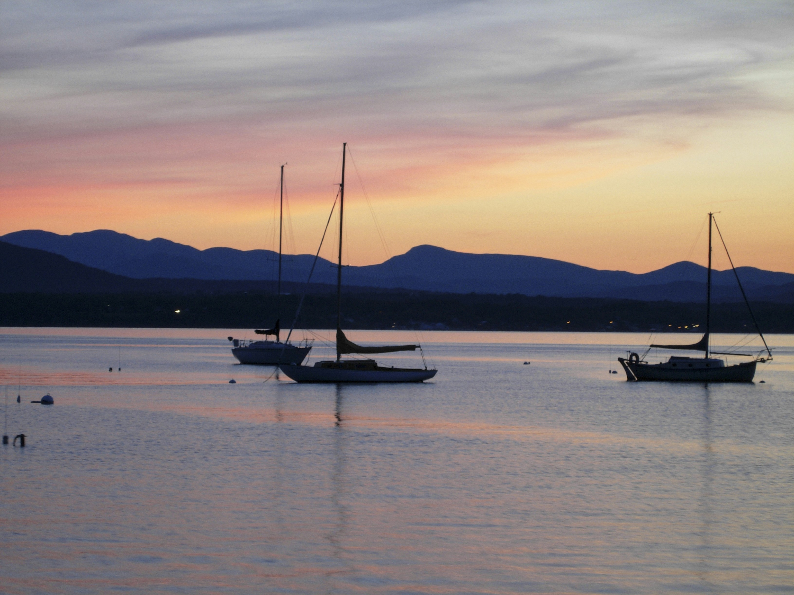 Free Unsplash photo from Peter Kogut