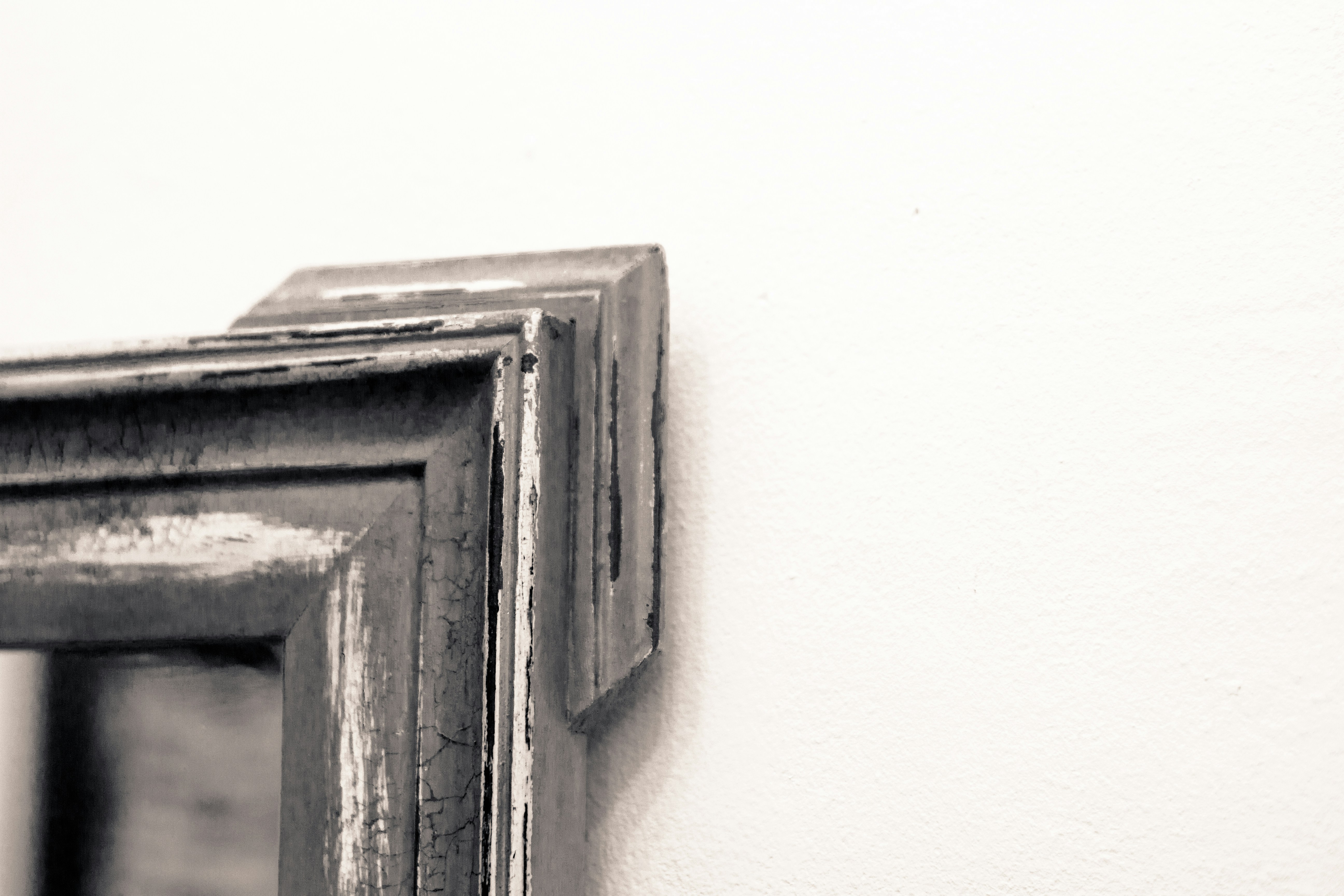 Customizable Wall Photo Frames