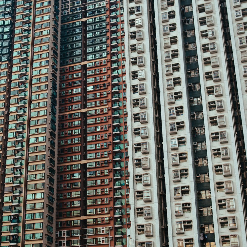 고층 건물 사진