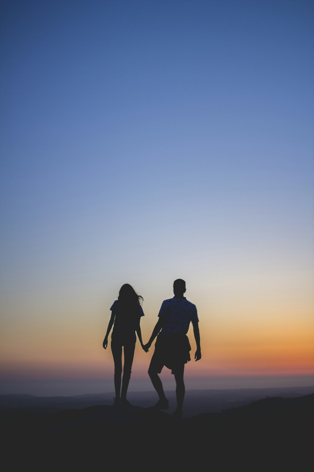 couple trust distance