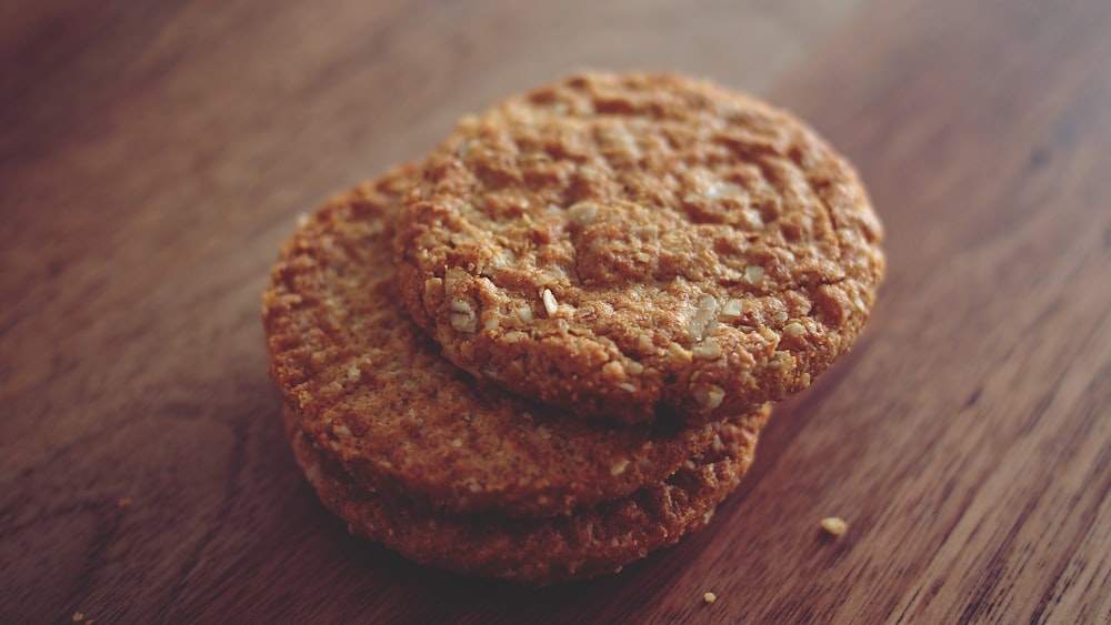 close up photo of three cookies