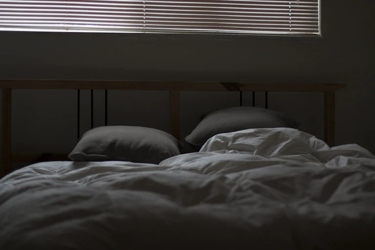 Family Sleep Program Helped Kids Sleep Longer, Early Study Finds