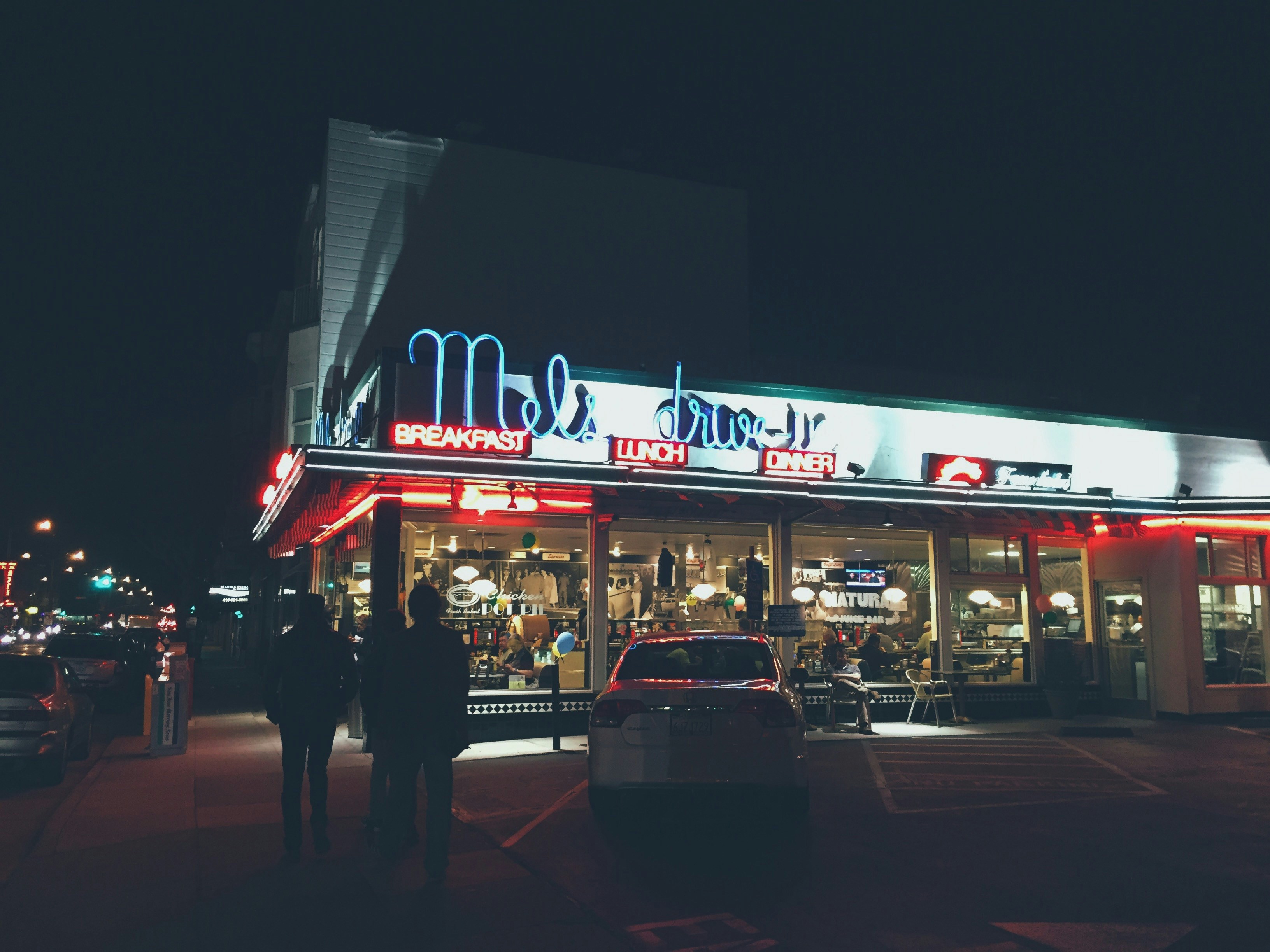 https://images.unsplash.com/photo-1430402434251-7cf092b89d3a?ixid=M3w2MjYzNjJ8MHwxfHNlYXJjaHwxMHx8QXJieSUyN3N8ZW58MHwwfHx8MTc1MzEwMTA1MXww&ixlib=rb-4.1.0