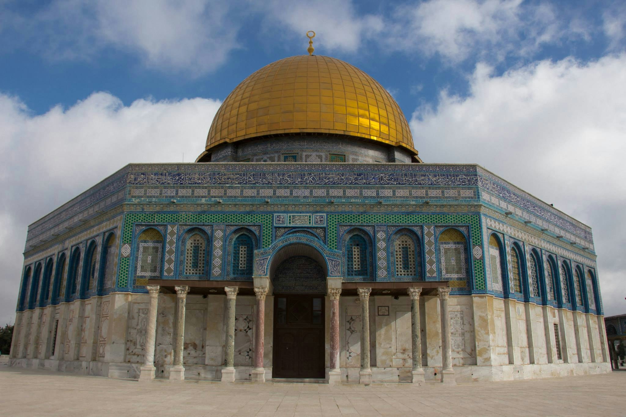 Free Unsplash photo from Vlad Gincher