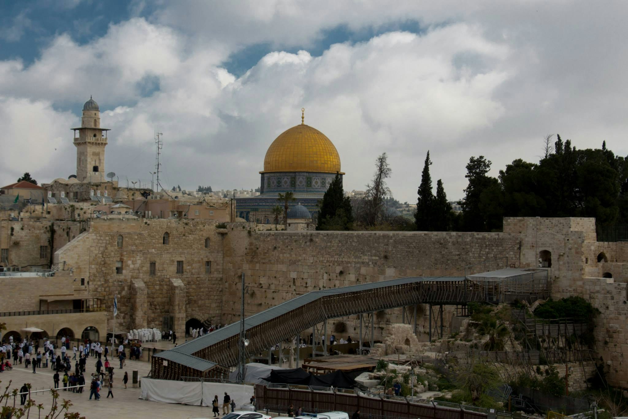 Free Unsplash photo from Vlad Gincher