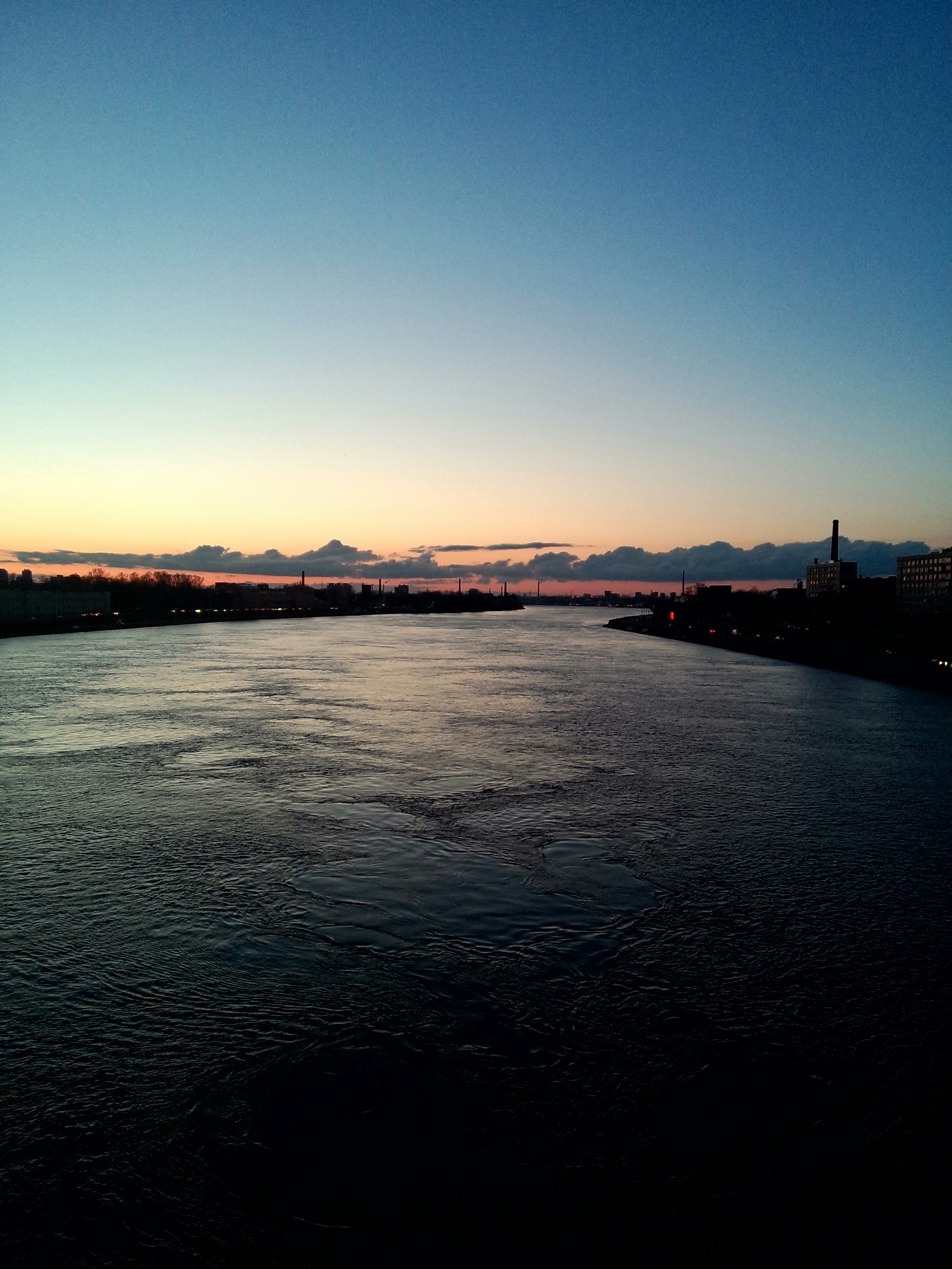 Free Unsplash photo from Alexander Bezruk