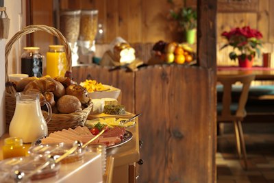 Simple Breakfast Table