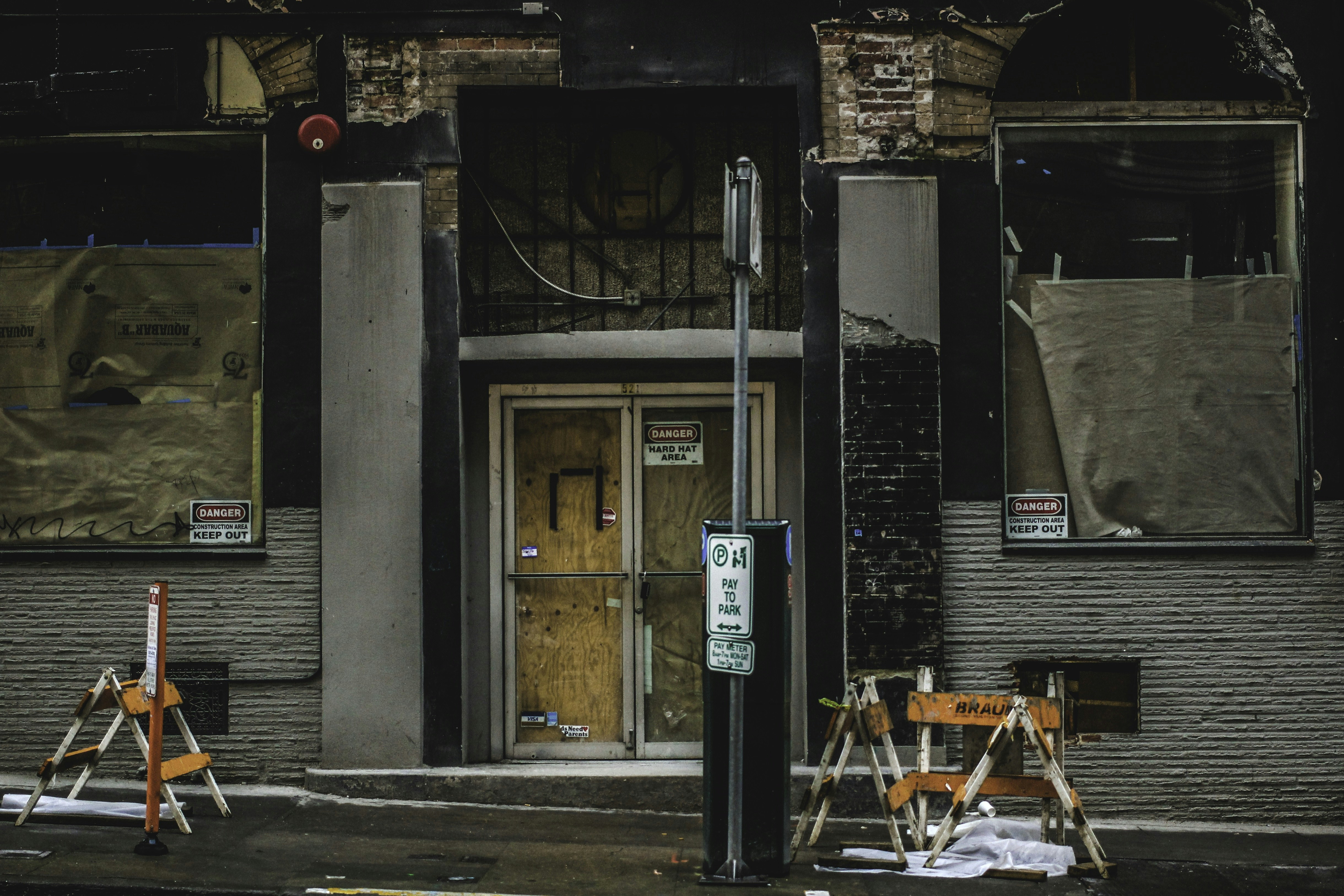 Free Unsplash photo from Alec Landon