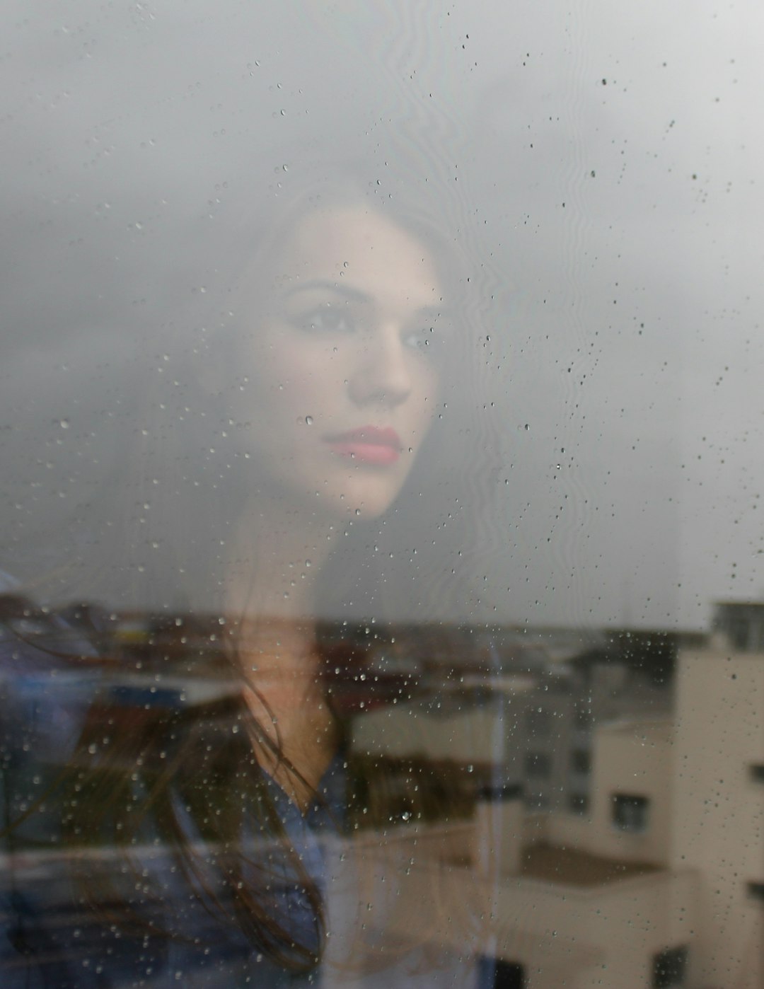 Lonely Woman Pictures | Download Free Images on Unsplash Lonely Woman Pictures | Download Free Images on Unsplash