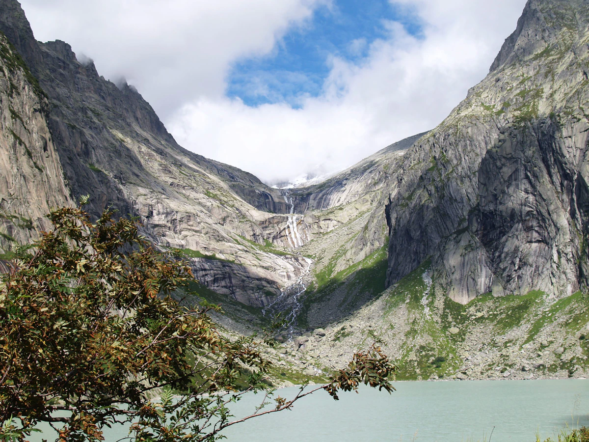 The Once-in-a-Lifetime Trip, Planned Without an Agent