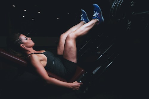 Lunges form demo