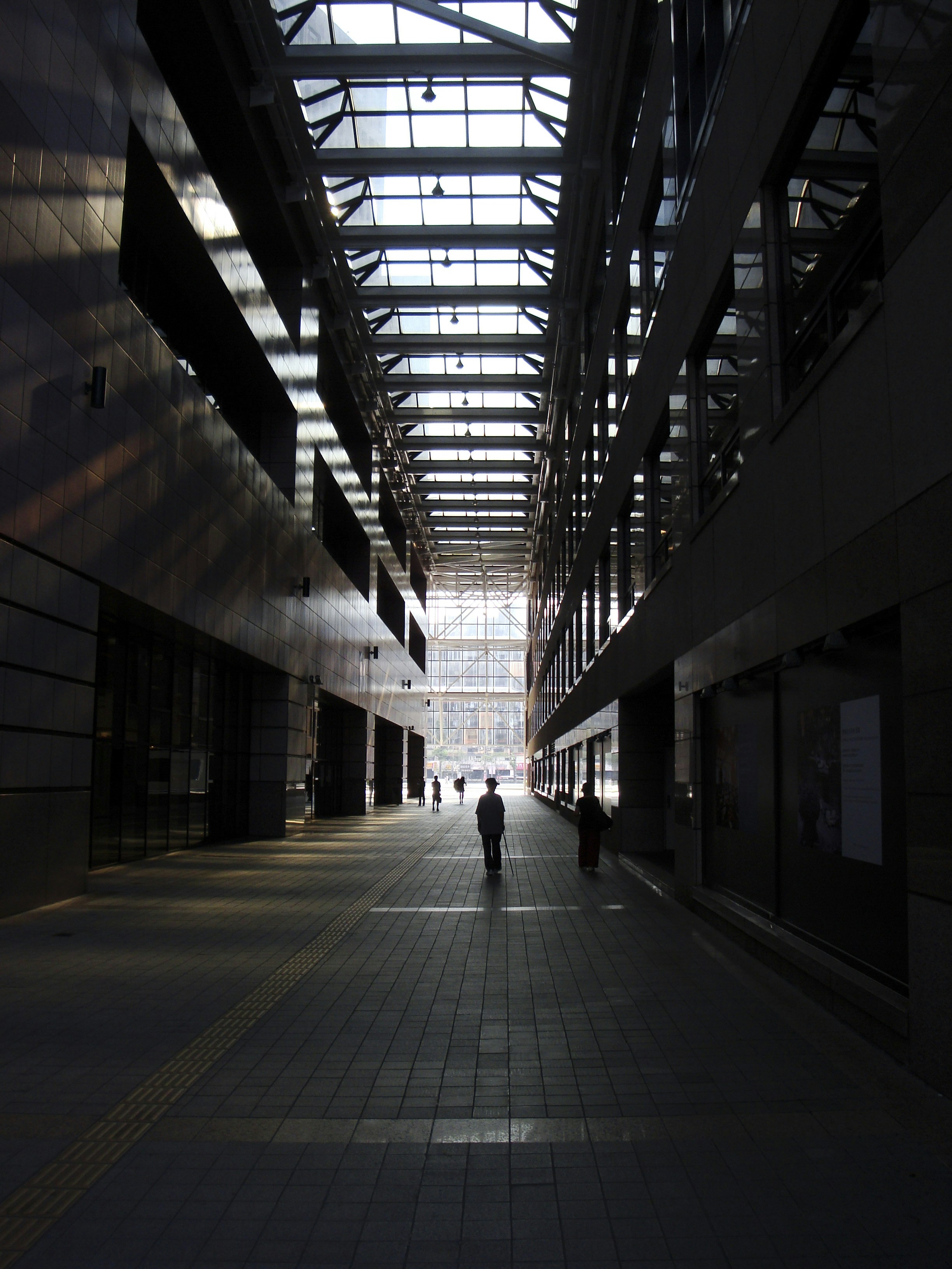 Free Unsplash photo from Ronald Yang