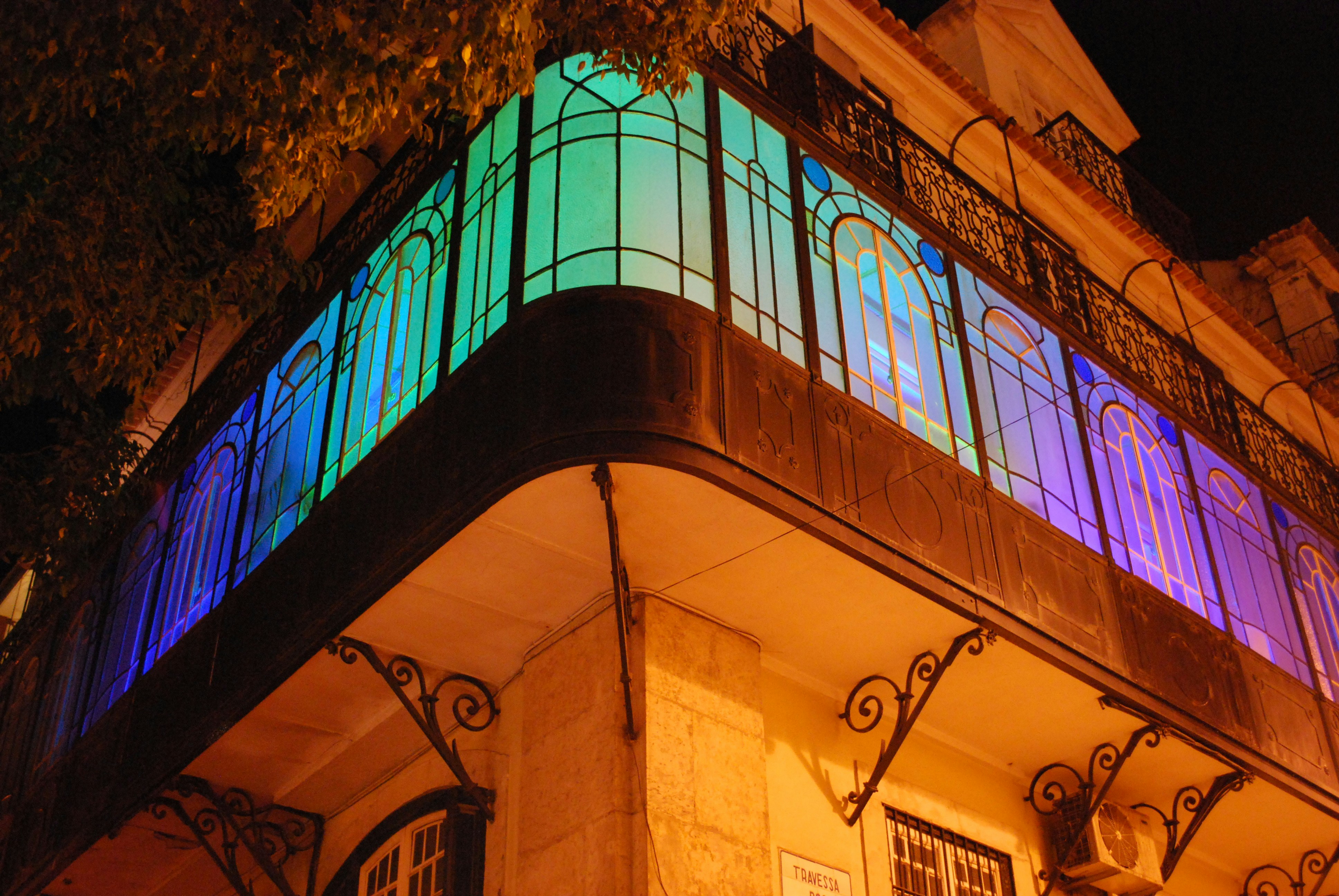 Free Unsplash photo from Artur Leszczynski